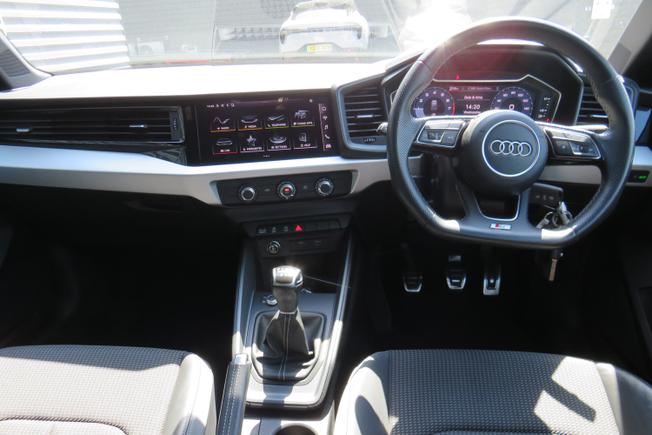 AUDI A1 Photo 17