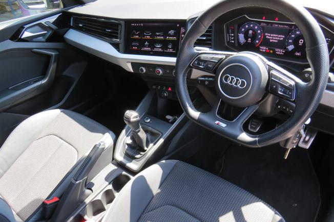 AUDI A1 Photo 21