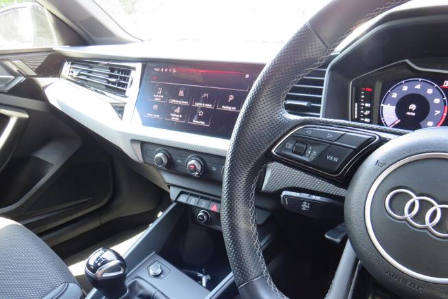 AUDI A1 Photo 32