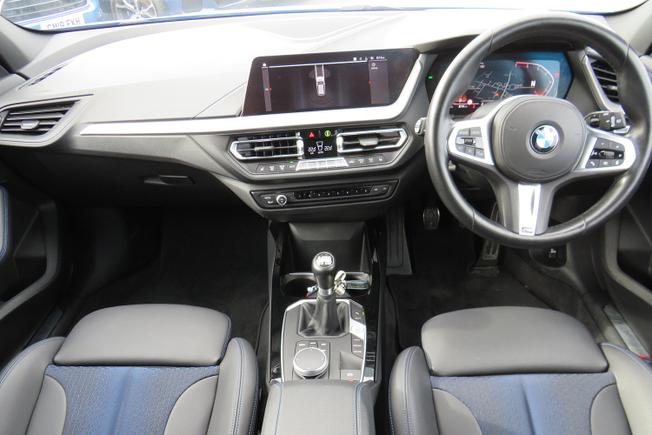 BMW 1 Series Photo 19