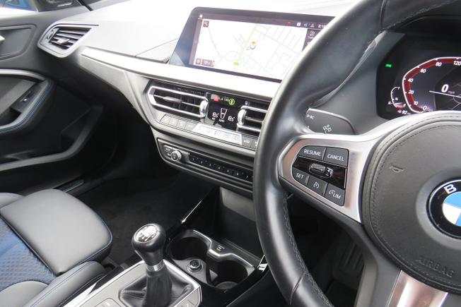 BMW 1 Series Photo 40