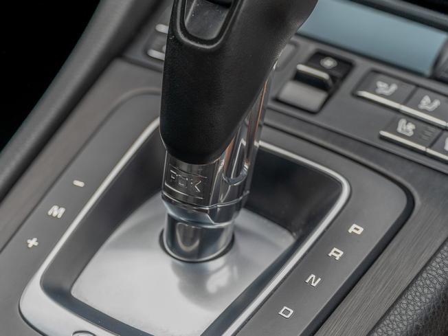 PORSCHE 911 Photo 26