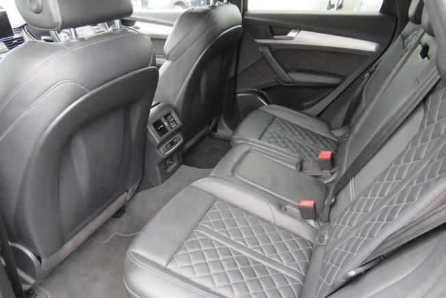 AUDI Q5 Photo 13