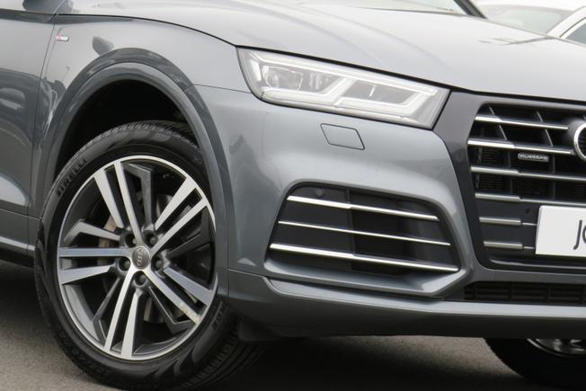 AUDI Q5 Photo 6