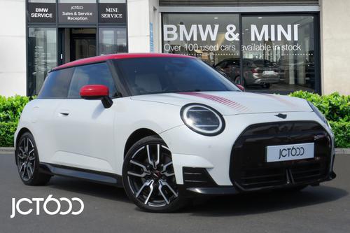 MINI Electric Cooper SE 54.2kWh Sport Hatchback Electric Level 3