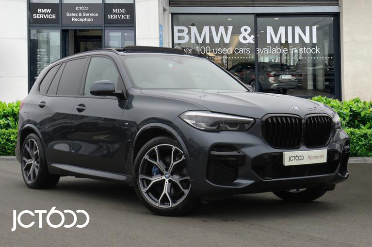 Used 2022 BMW X5 40i M Sport xDrive Arctic Grey at JCT600