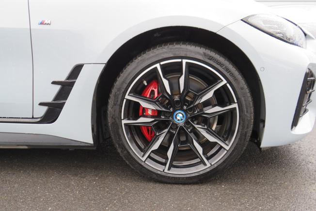 BMW I4 Photo 10