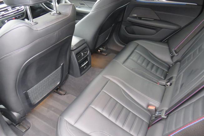 BMW I4 Photo 14