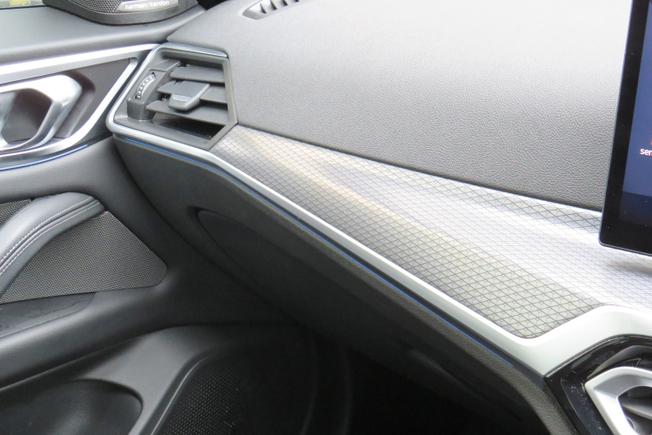 BMW I4 Photo 29