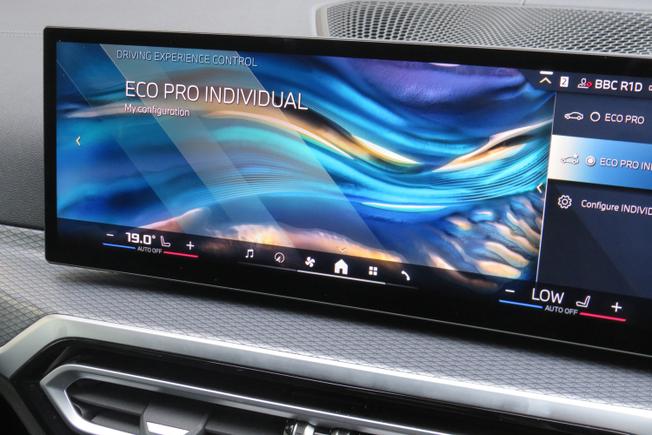 BMW I4 Photo 33