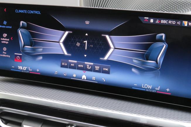 BMW I4 Photo 37