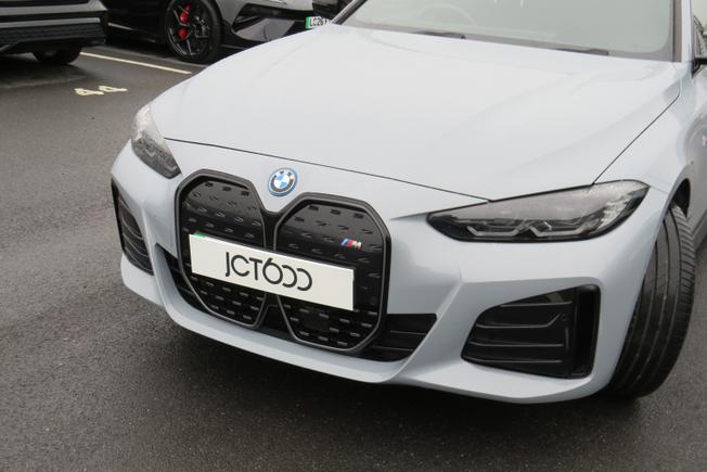 BMW I4 Photo 7