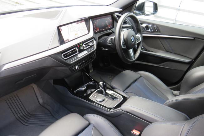 BMW 2 Series Gran Coupe Photo 43