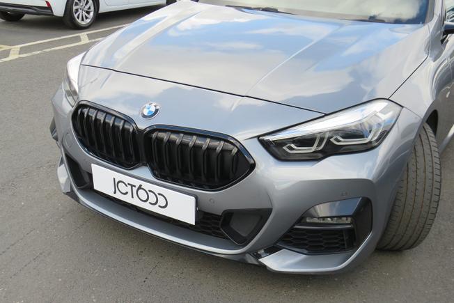 BMW 2 Series Gran Coupe Photo 8