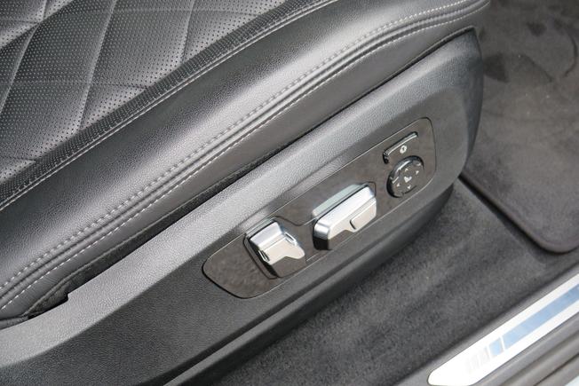 BMW X5 Photo 31