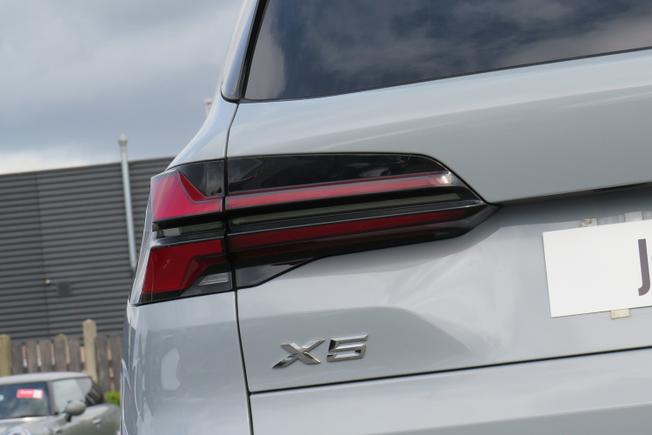 BMW X5 Photo 46