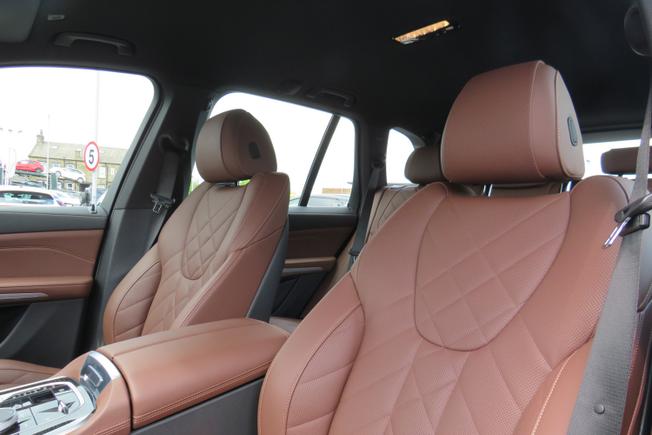 BMW X5 Photo 16