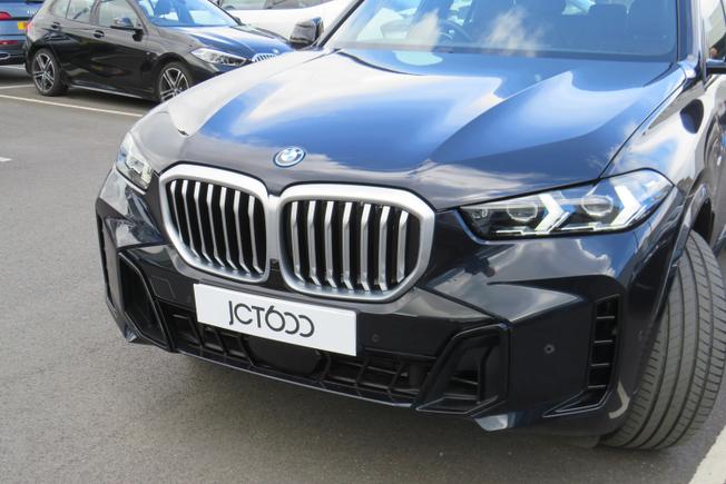 BMW X5 Photo 8
