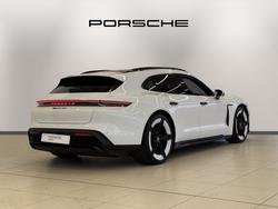 PORSCHE Taycan Photo 3