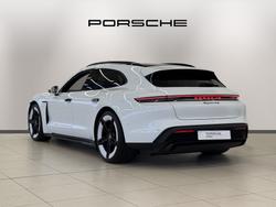 PORSCHE Taycan Photo 4