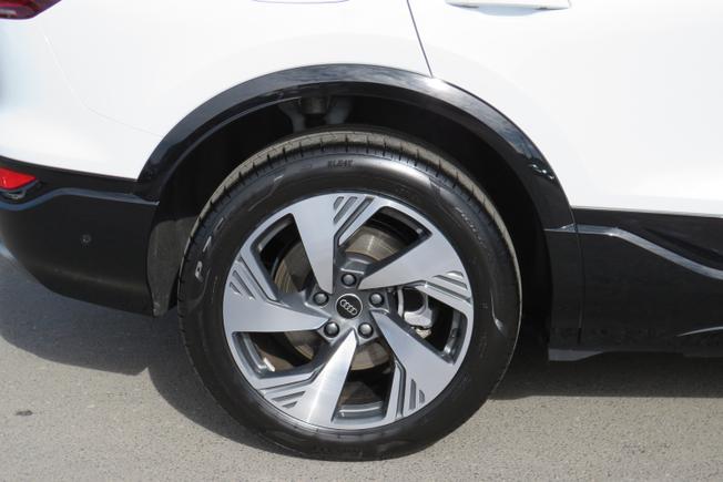 AUDI Q6 E-Tron Photo 10