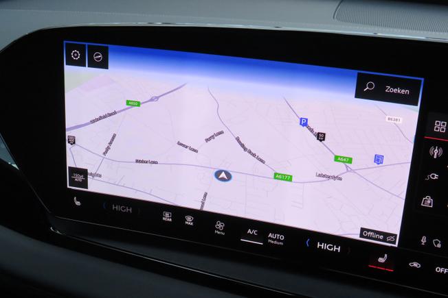 AUDI Q6 E-Tron Photo 14