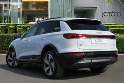 AUDI Q6 E-Tron Photo 2