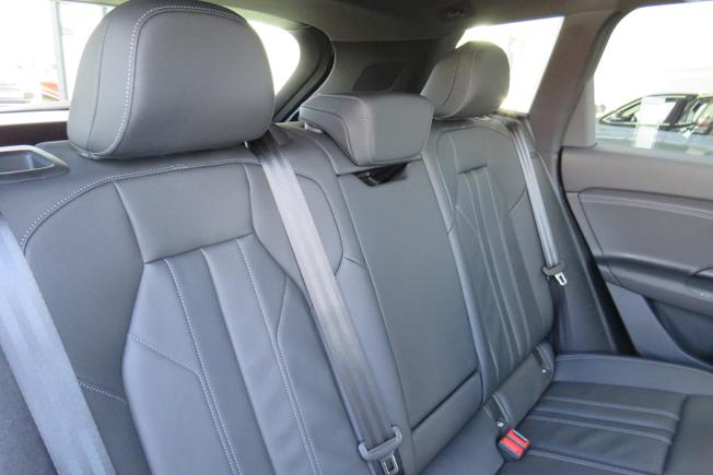 AUDI Q6 E-Tron Photo 24