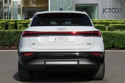 AUDI Q6 E-Tron Photo 5