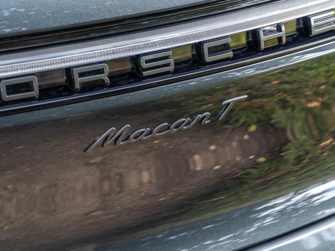 PORSCHE Macan Photo 32