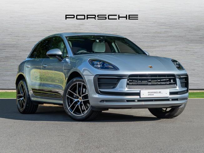 PORSCHE Macan Photo 1