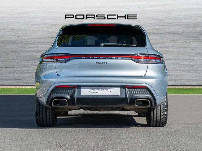 PORSCHE Macan Photo 7