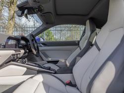 PORSCHE 911 Photo 3