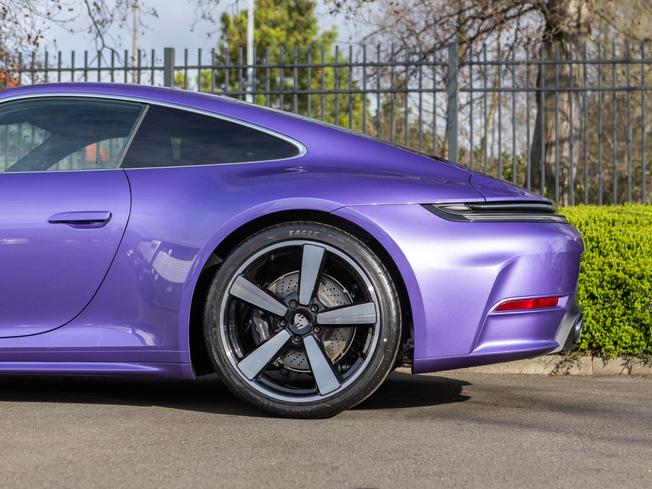 PORSCHE 911 Photo 41