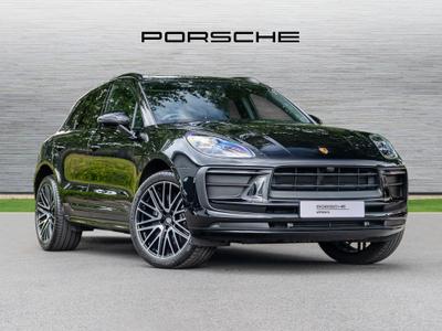 2026 PORSCHE Macan 2.0T SUV 5dr Petrol PDK 4WD Euro 6 (s/s) (265 ps) at JCT600