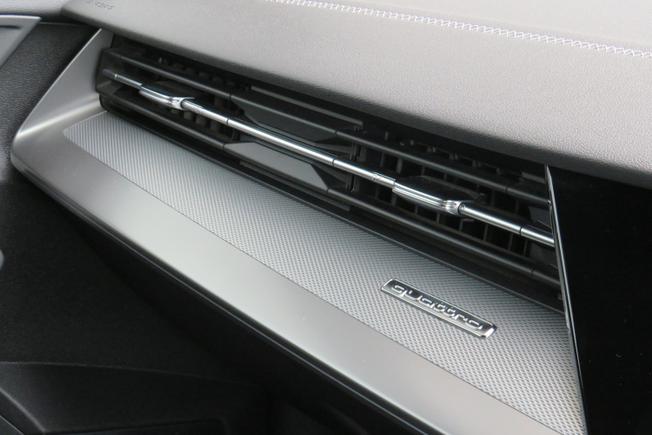Audi S3 Photo 18