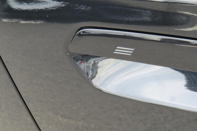 BMW Ix1 Photo 10