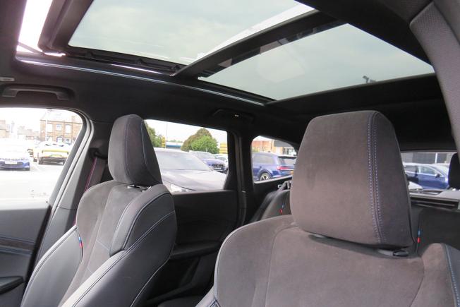 BMW Ix1 Photo 14