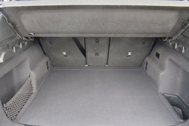 BMW Ix1 Photo 18