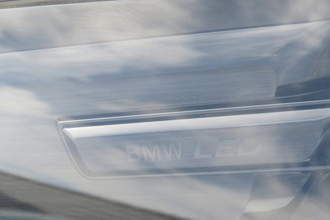 BMW Ix1 Photo 9
