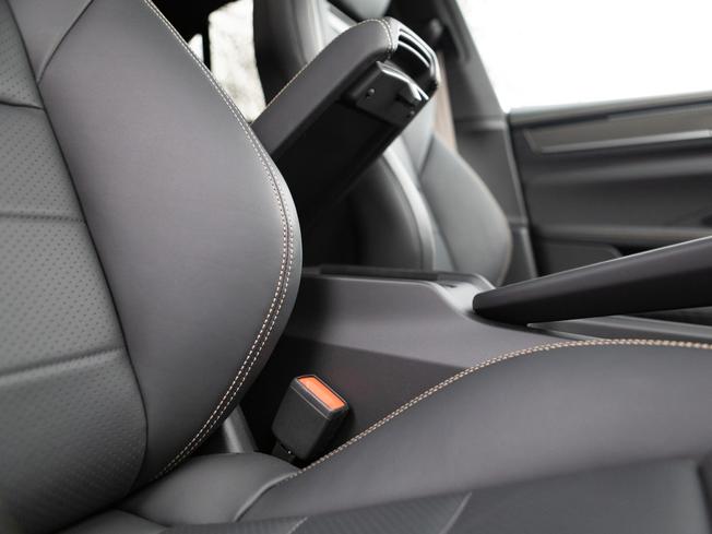 PORSCHE Macan Photo 10