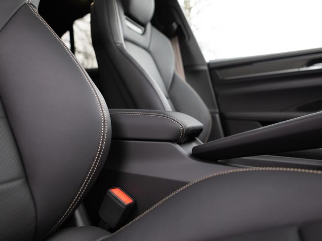 PORSCHE Macan Photo 9