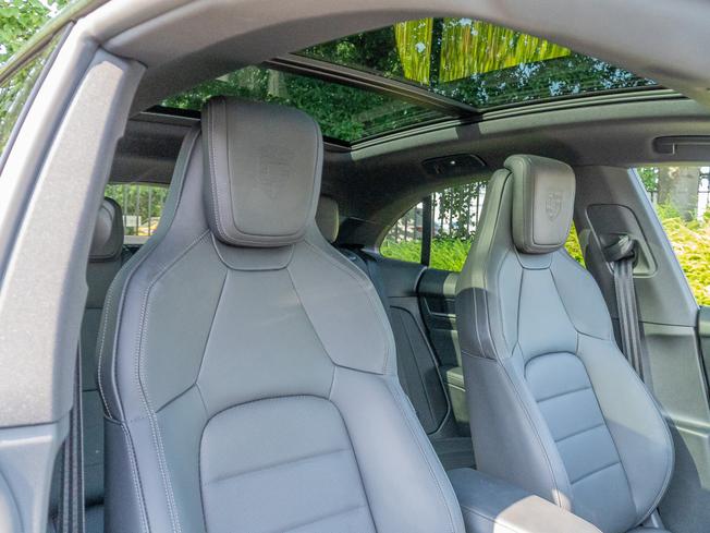PORSCHE Macan Photo 11