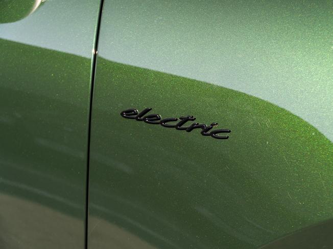 PORSCHE Macan Photo 34
