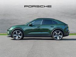 PORSCHE Macan Photo 5