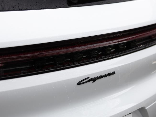 PORSCHE Cayenne Photo 40