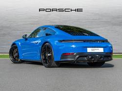 PORSCHE 911 Photo 2