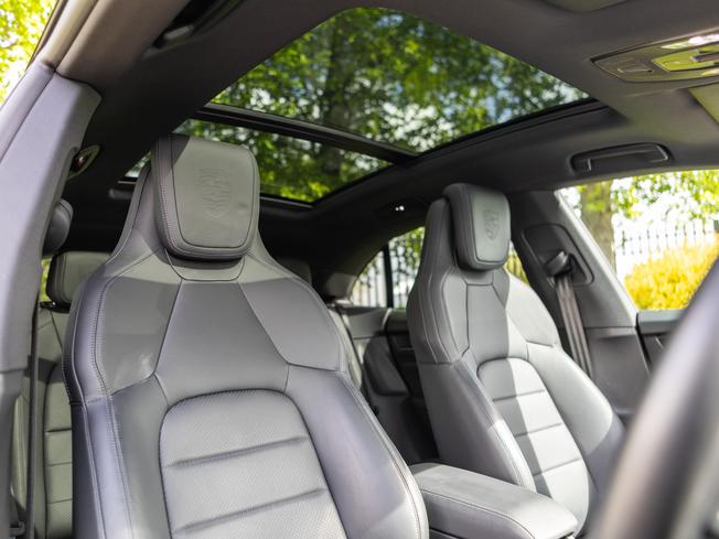 PORSCHE Macan Photo 10