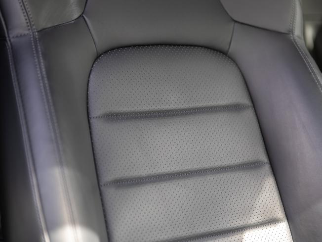 PORSCHE Macan Photo 11