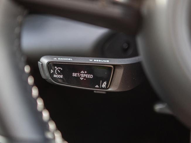 PORSCHE Macan Photo 21